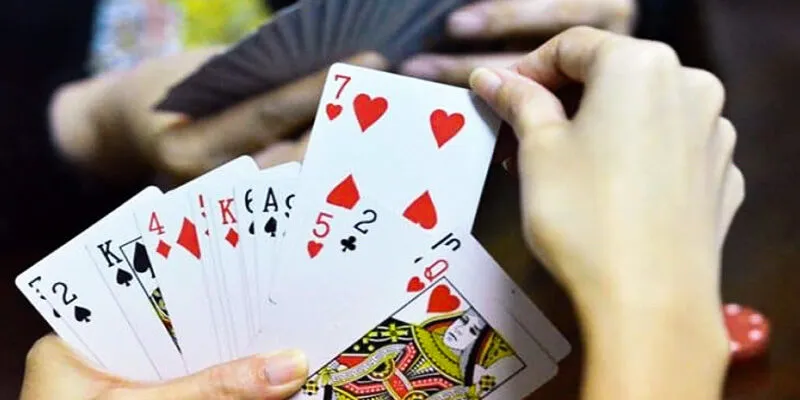Luật tiến lên miền Trung